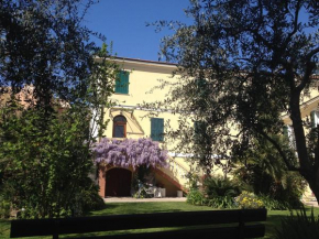  Villa Angelina - Casa Glicine  Vallecrosia